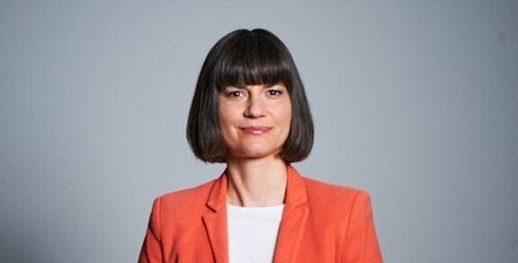 Magdas Kontaktkarte Vera Meinl c Aleksandra Pawloff