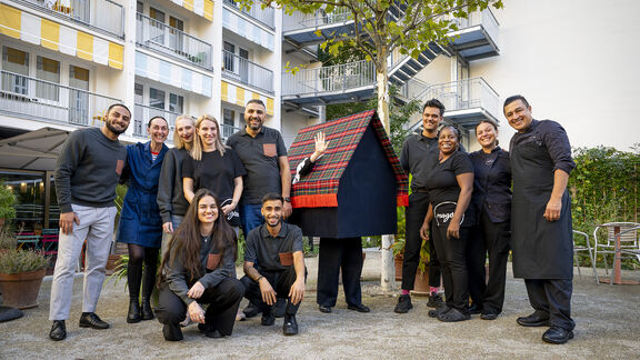 Magdas HOTEL Character Hausc Karo Pernegger 31
