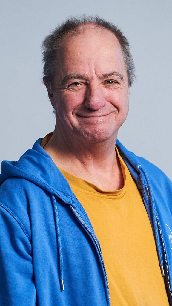 Magdas REINIGUNG Portraet Wolfgang Maeuer c Aleksandra Pawloff 1
